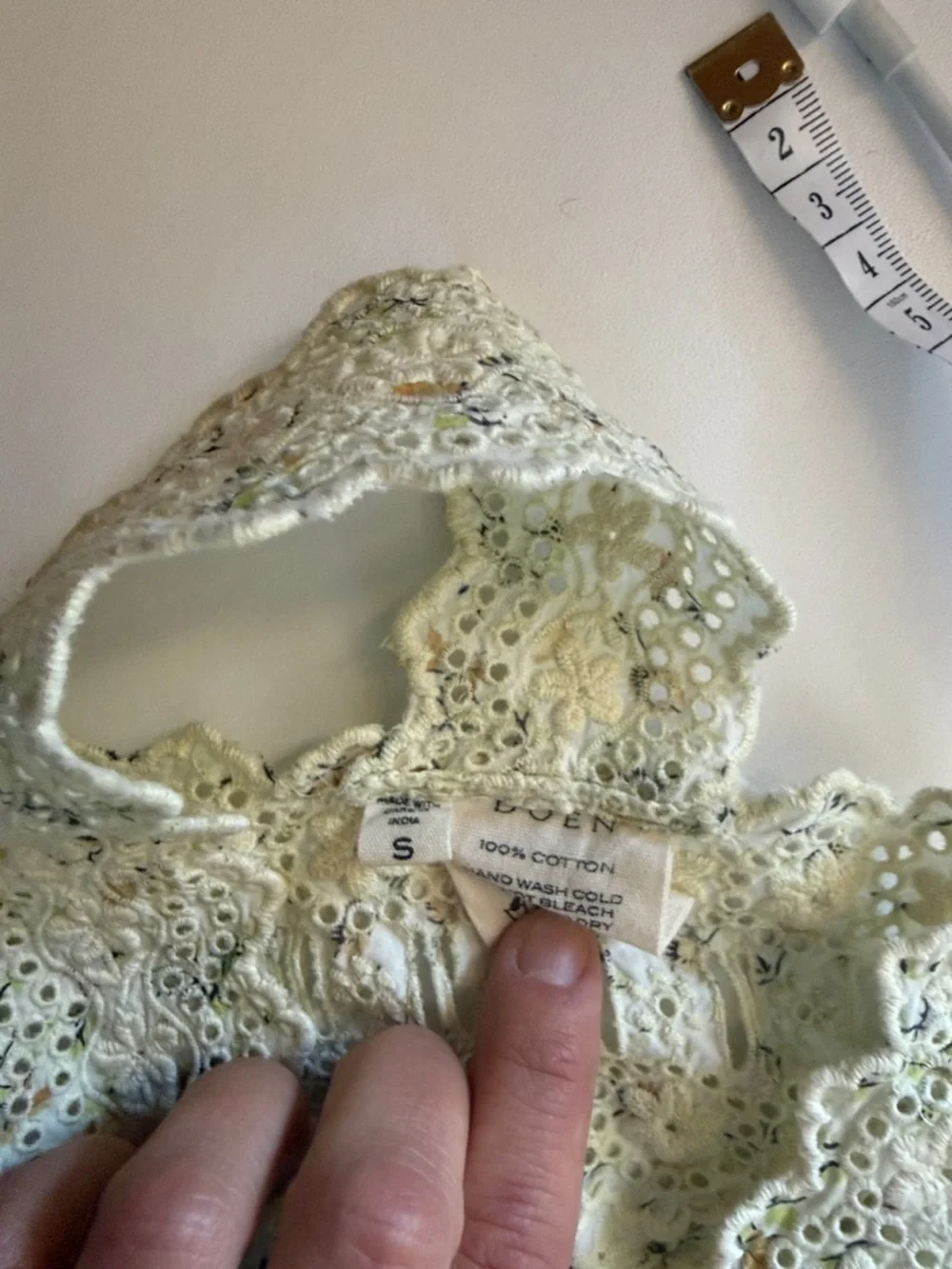 DOEN << ESTELLE TOP IN MOSS PAPILLON FLORAL - Picture 9 of 14